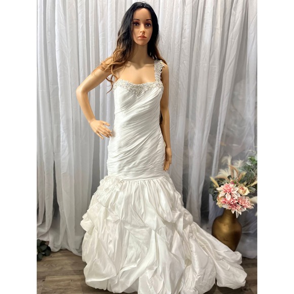 Demetrios Sposabella Style #4299 Wedding Dress Designer Gown - Picture 2 of 6